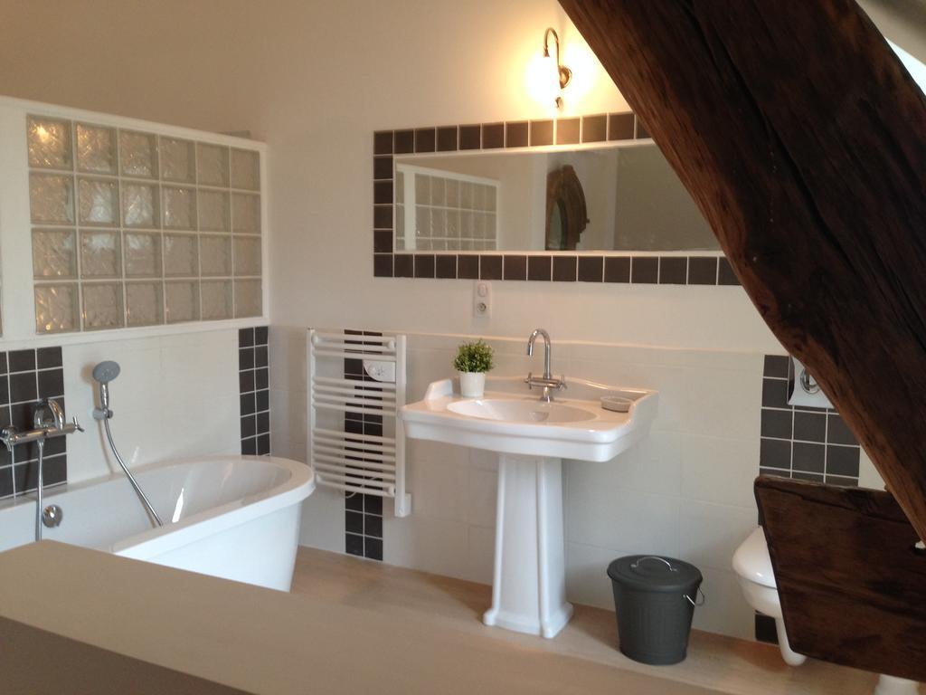 Les Chambres D'Hotes Du Bois Joli Semur-en-Auxois Zewnętrze zdjęcie